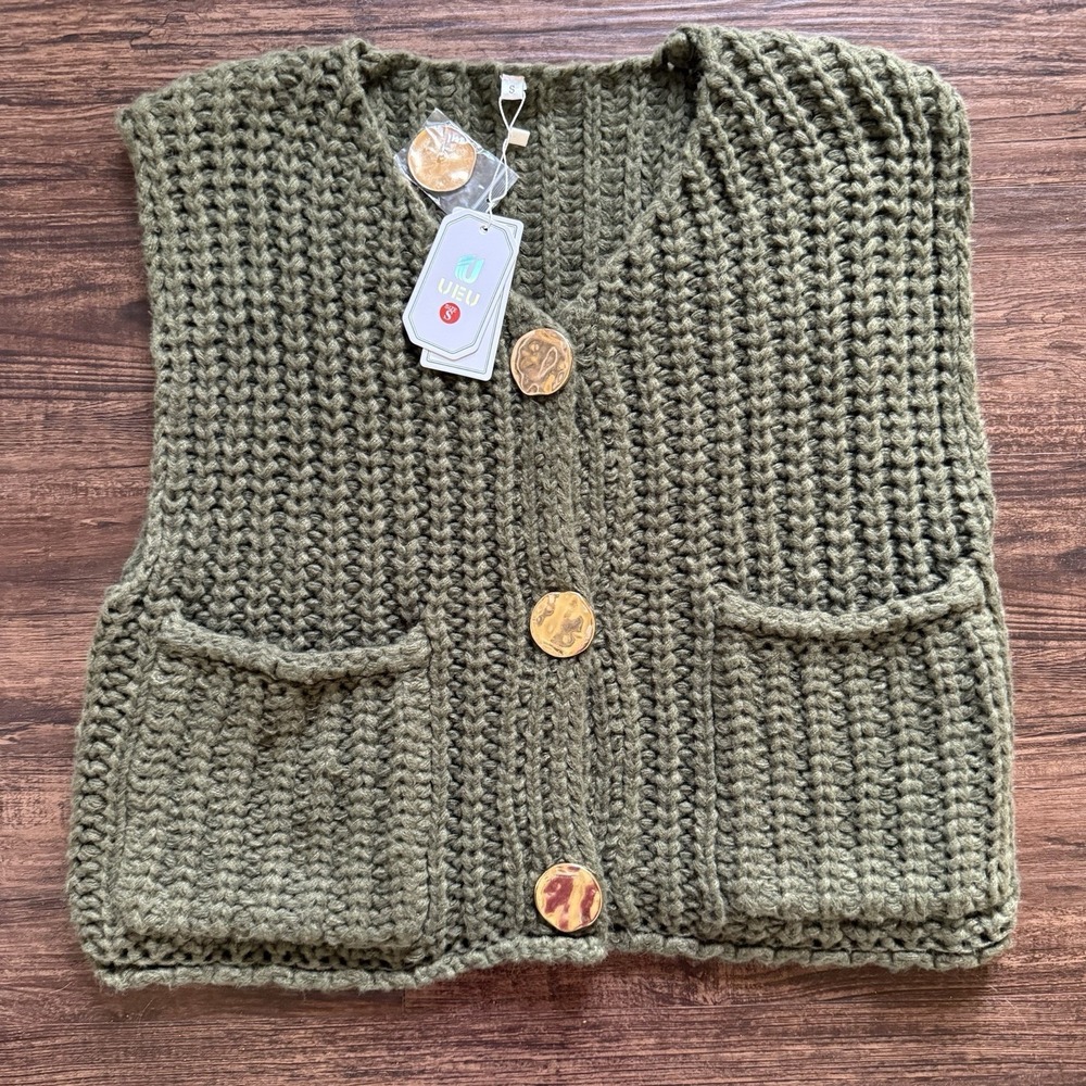 NWT UEU Women's Small Olive Green Sweater Vest Gold Hammered Buttons Shaker Knit